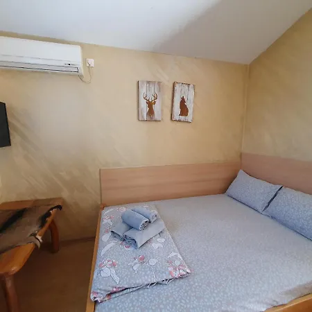 Set Belgrade
