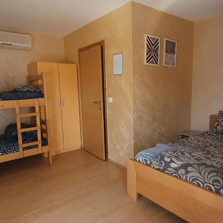 Guest house Set