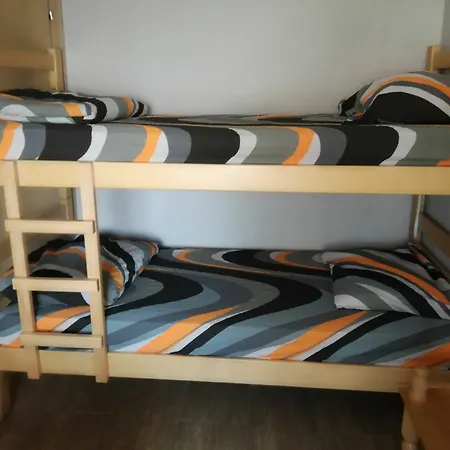 Set Guest house